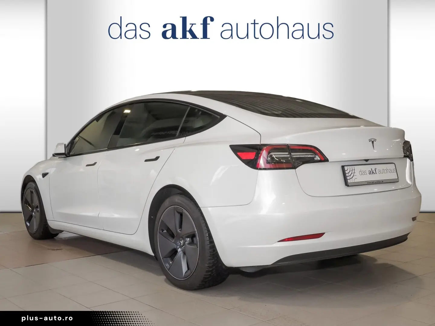 TESLA MODEL 3 60 kWh-Navi Kamera ACC SHZ Glasdach SHZ