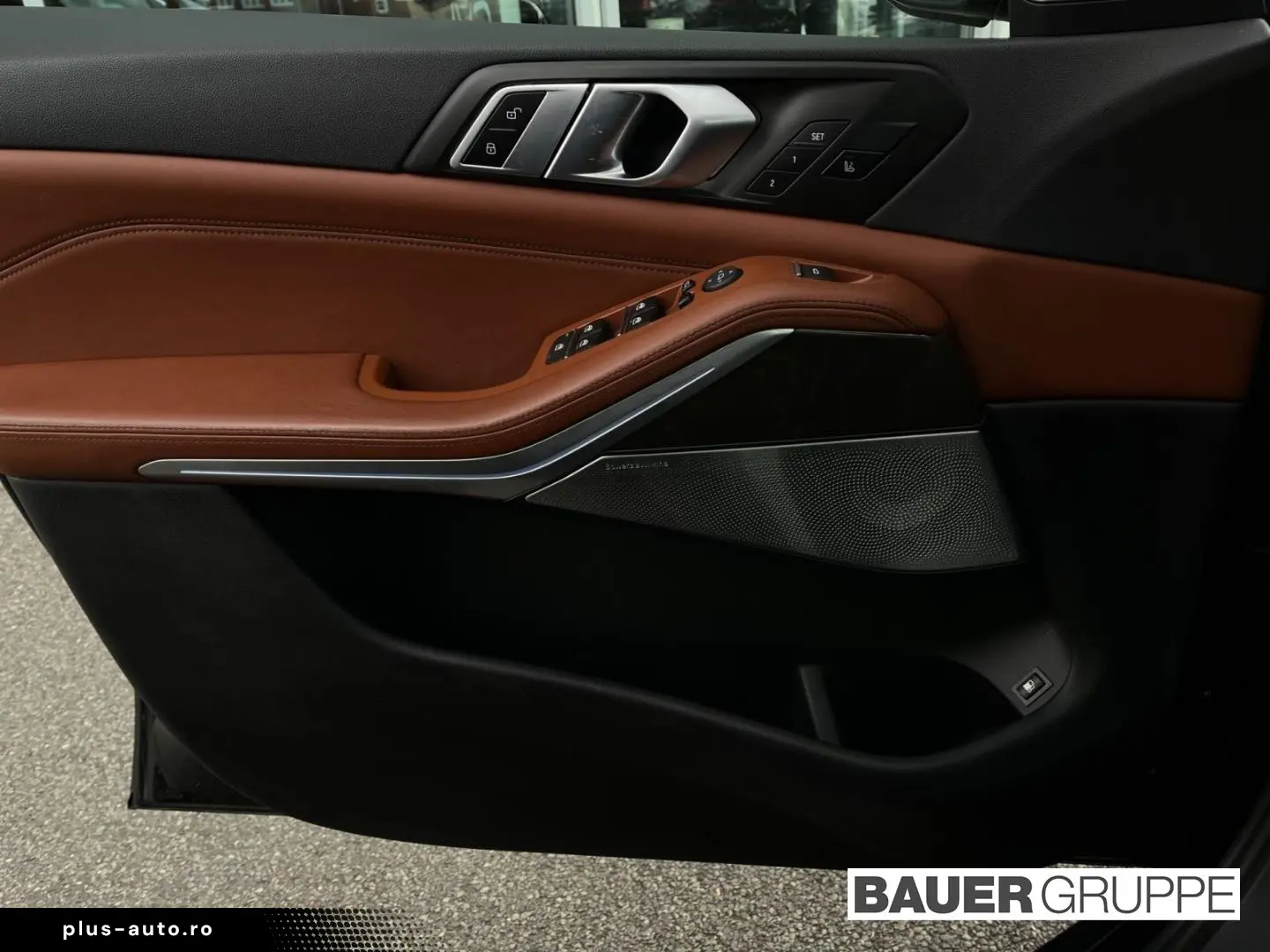 BMW X5 xDrive45e Laser Bowers&W HUD Panoramic