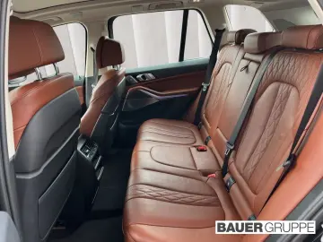 BMW X5 xDrive45e Laser Bowers&W HUD Panoramic