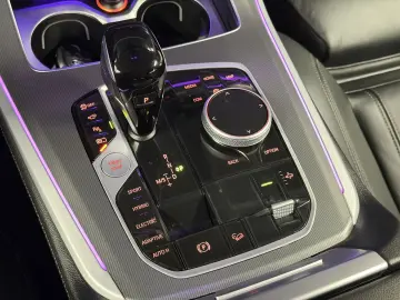 BMW X5 xDrive 45 e xLine HUD DAPro 360 Laser