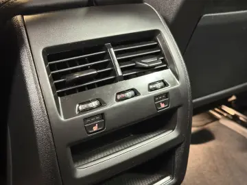 BMW X5 xDrive 45 e xLine HUD DAPro 360 Laser