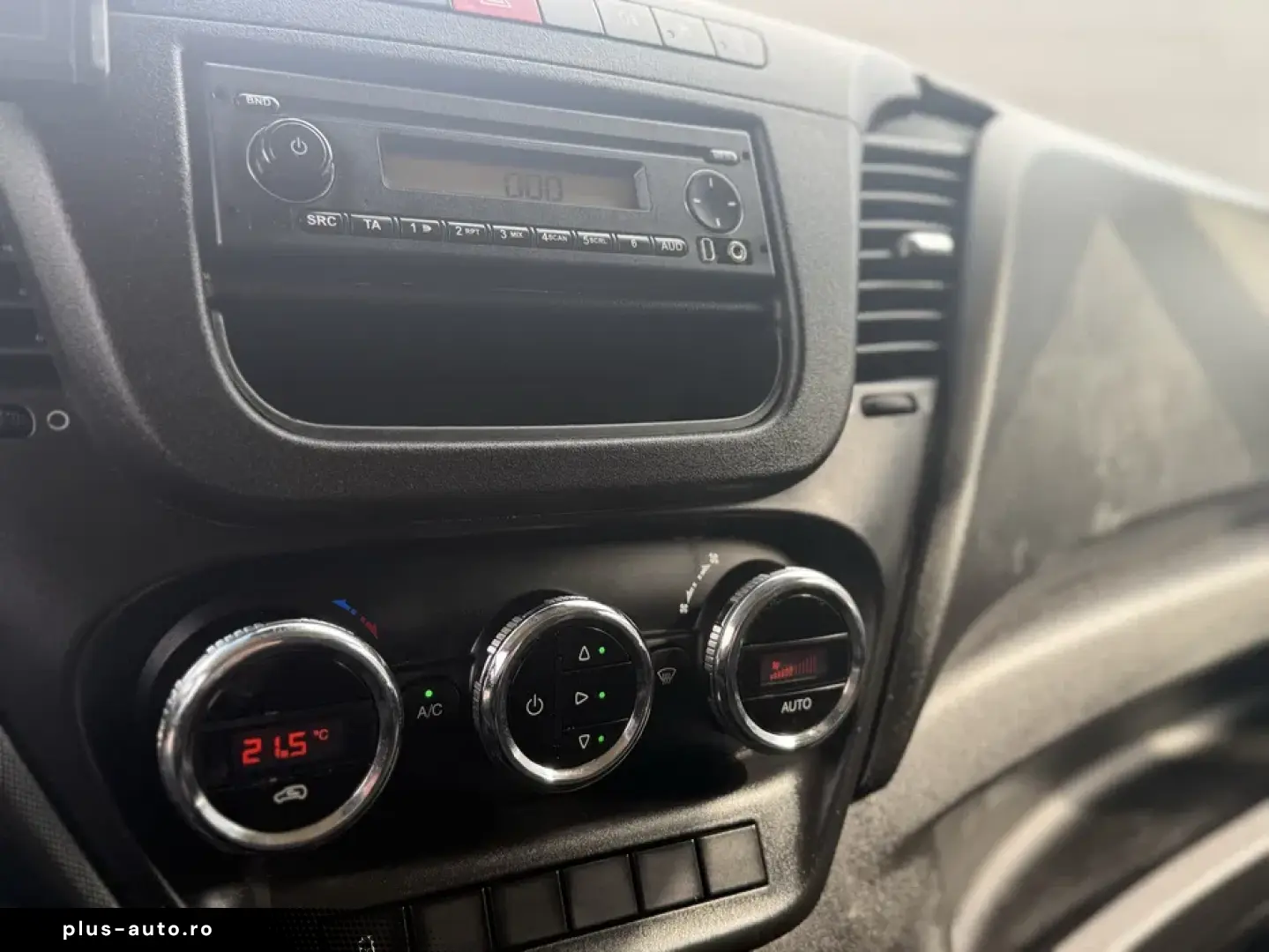 Iveco Daily 35C15 XXL 3.0HPI 150Cp Clima GARANTIE RATE