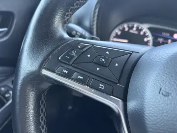 Nissan Juke 1.0 DIG-T DCT N-Connecta