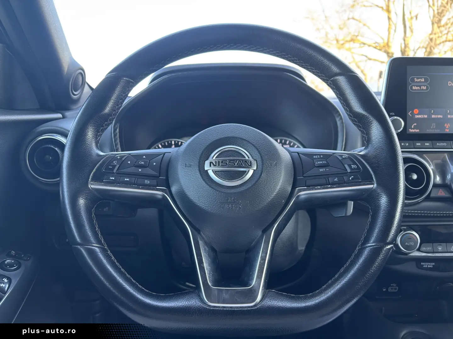 Nissan Juke 1.0 DIG-T DCT N-Connecta