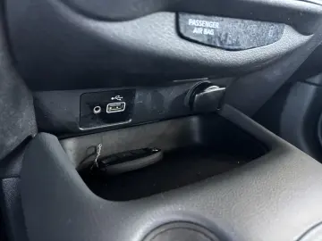 Nissan Juke 1.0 DIG-T DCT N-Connecta