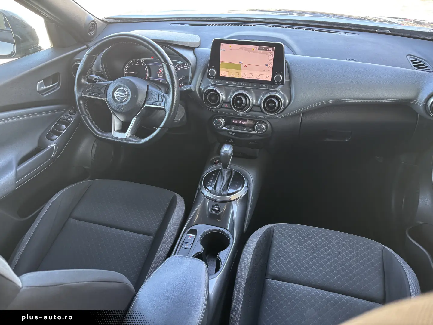 Nissan Juke 1.0 DIG-T DCT N-Connecta