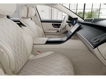 MERCEDES-BENZ S 580 e 4M AMG PANO EXCL-PAKET HAL 360 KAMERA