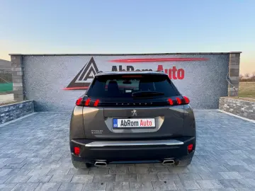 Peugeot 2008 1.2 PureTech Allure