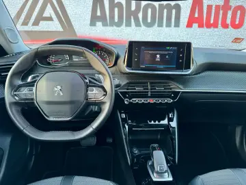 Peugeot 2008 1.2 PureTech Allure