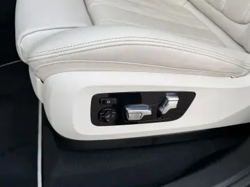 BMW X5 xDrive30d  INDIVIDUAL 360  LASER DAPro