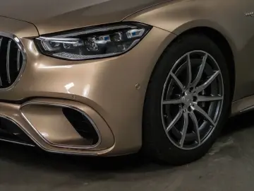 MERCEDES-BENZ S 63 AMG E Performance GOLD macchiato &hellip;