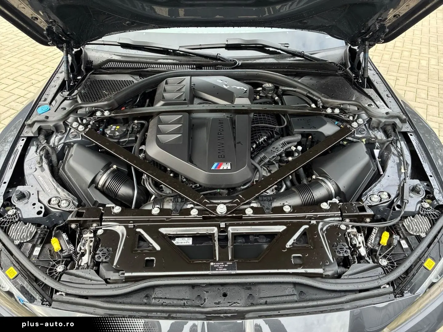 BMW M4 xDrive Coupe 50 Jahre Edition