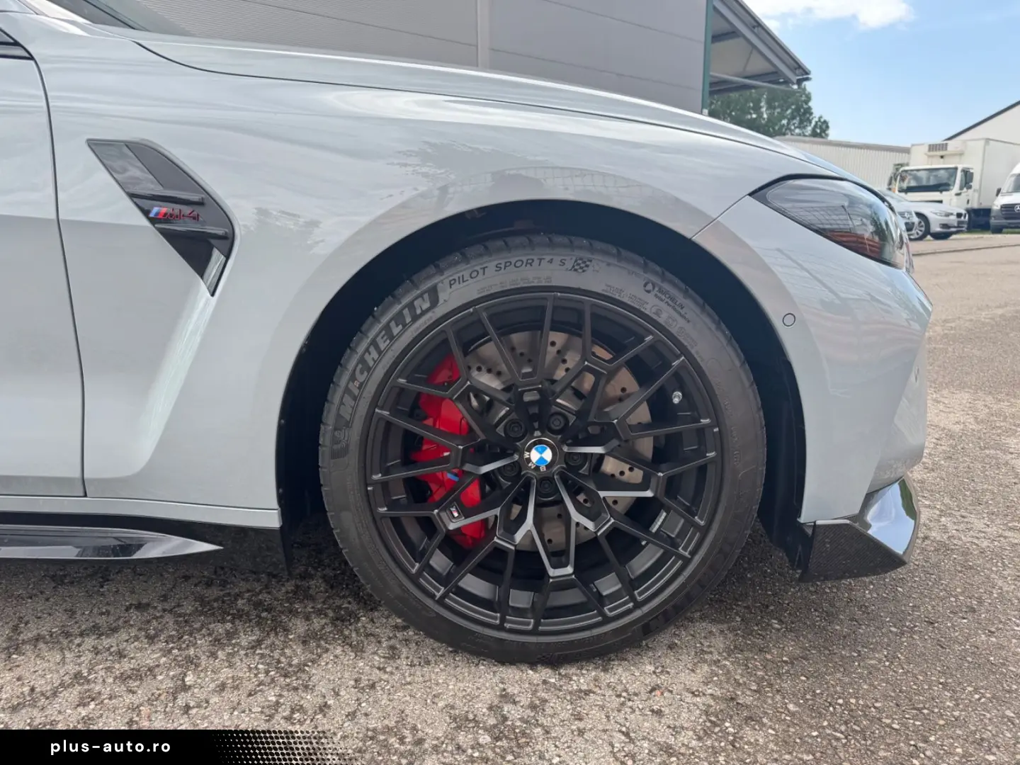 BMW M4 Coupe CS M-Drivers