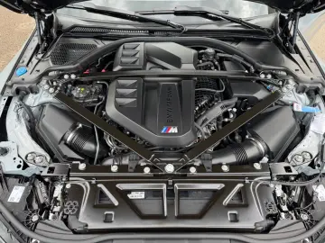 BMW M4 Coupe CS M-Drivers