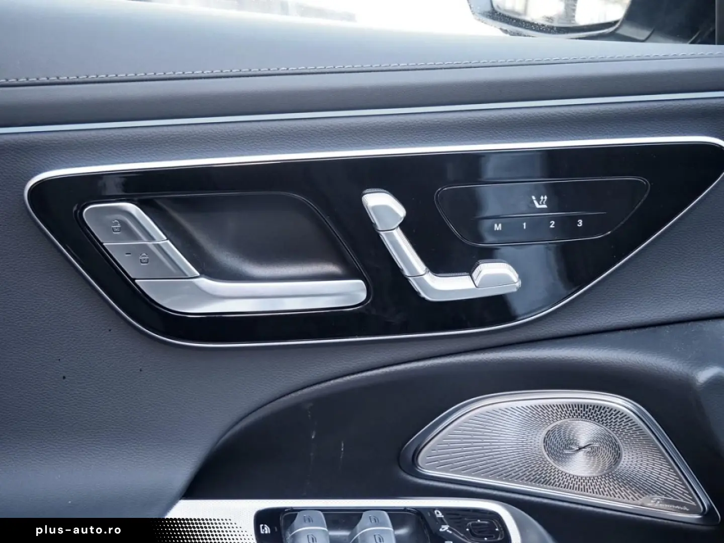 MERCEDES-BENZ E 400 e 4M AMG Night Panorama Distronic 360