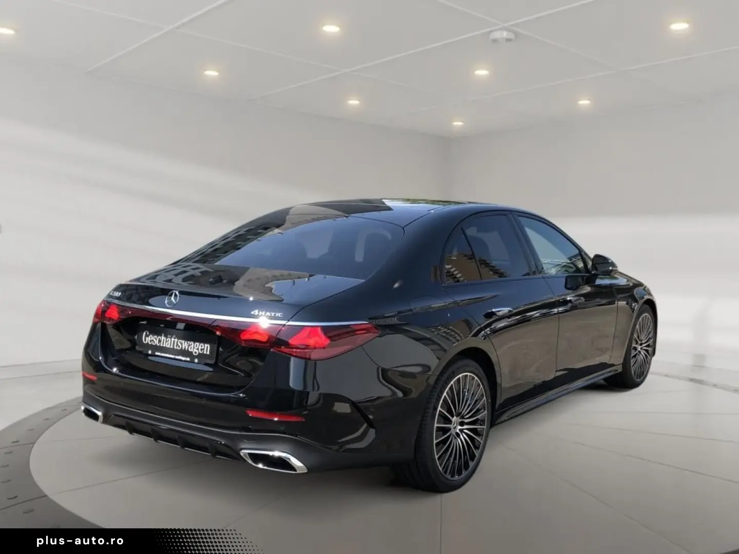 MERCEDES-BENZ E 200 4MATIC AMG Pano Burm DigitalLight