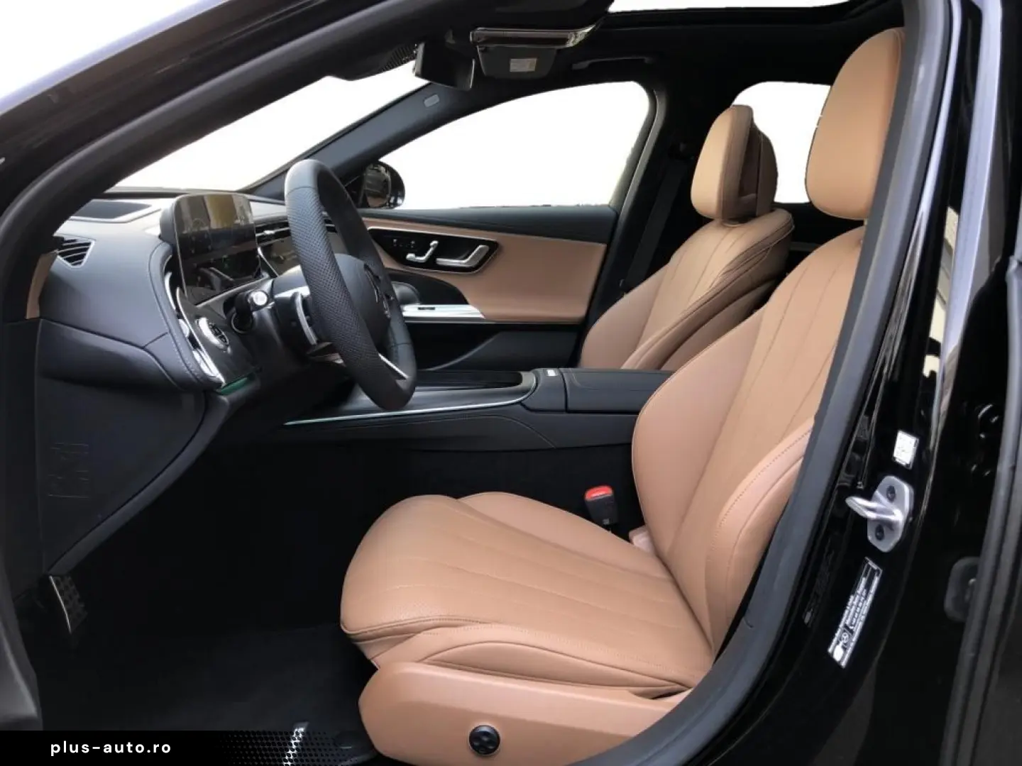 MERCEDES-BENZ E 200 4MATIC AMG Pano Burm DigitalLight