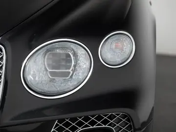 Bentley Bentayga V6 Hybrid