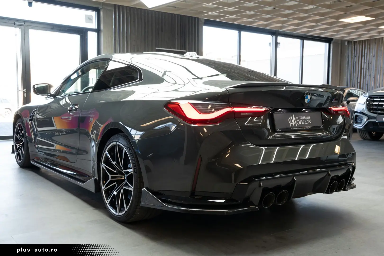 BMW M4 Coupe Competition  H&K 360  Carbon HUD INNO