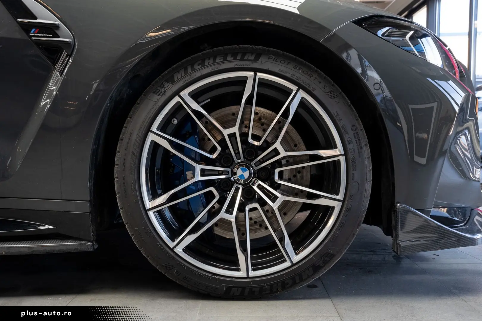 BMW M4 Coupe Competition  H&K 360  Carbon HUD INNO