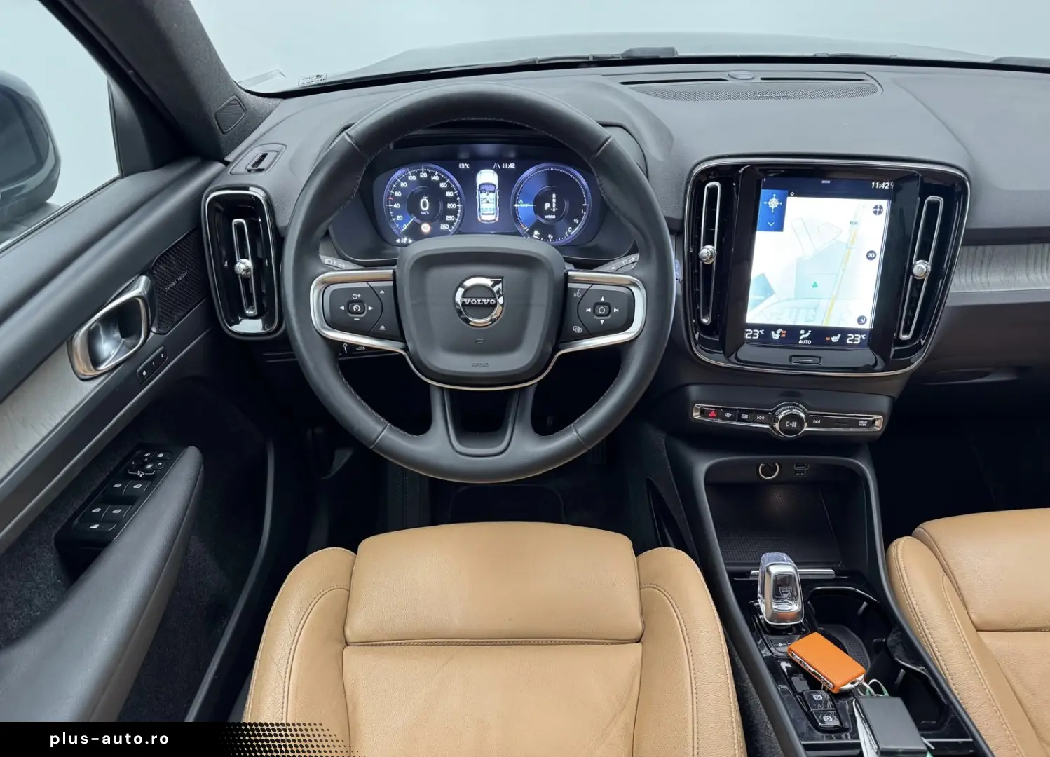 VOLVO XC40 1.5 INSCRIPTION - PLUG-IN HYBRID - INT BEJ