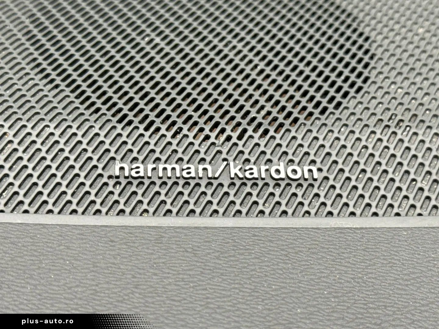 VOLVO XC40 1.5 INSCRIPTION - PLUG-IN HYBRID - INT BEJ