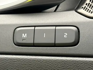 VOLVO XC40 1.5 INSCRIPTION - PLUG-IN HYBRID - INT BEJ