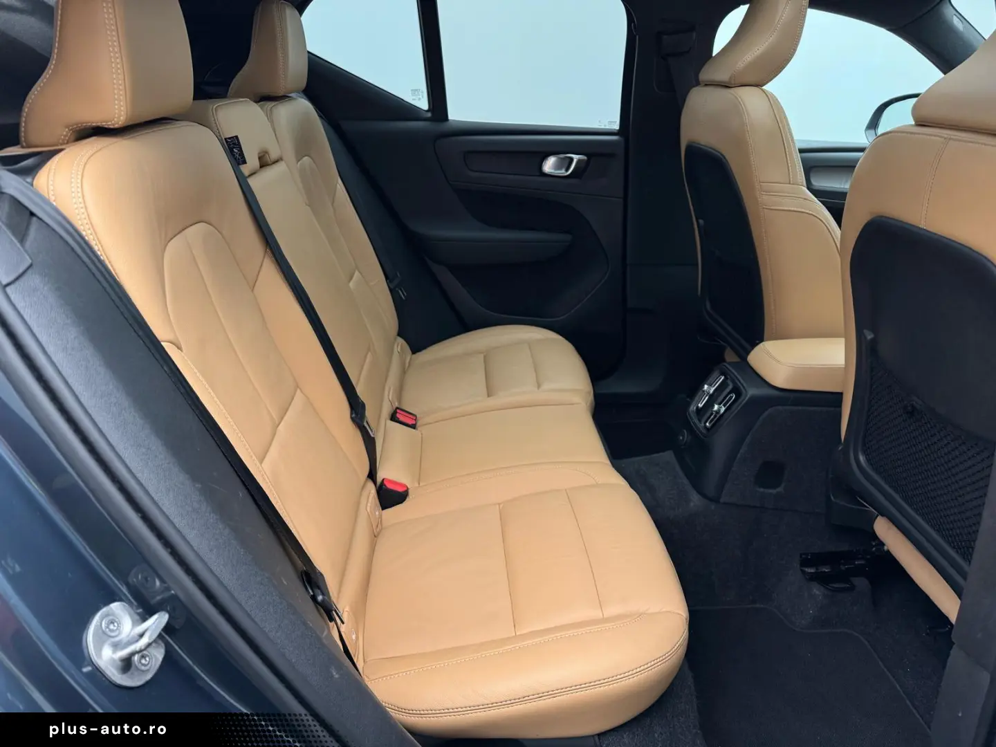 VOLVO XC40 1.5 INSCRIPTION - PLUG-IN HYBRID - INT BEJ