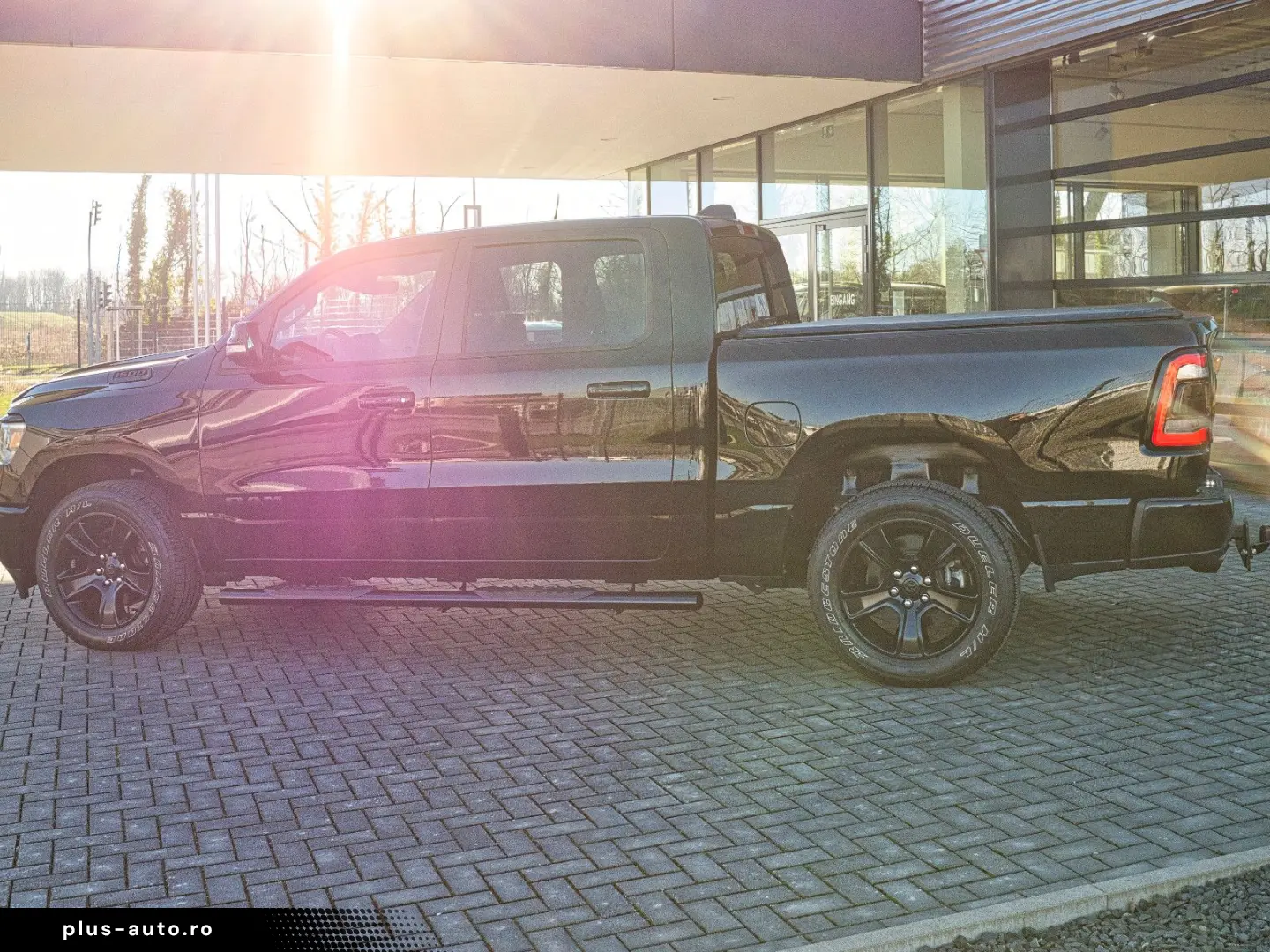 DODGE RAM 1500 Big Horn  Crew Cab AWD