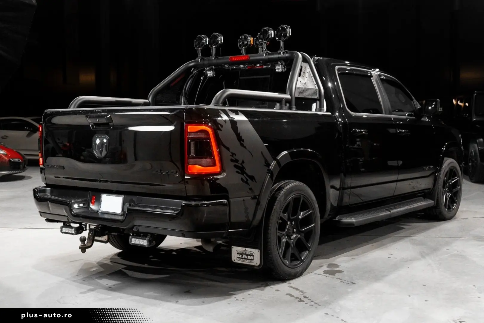 DODGE RAM 1500 Laramie