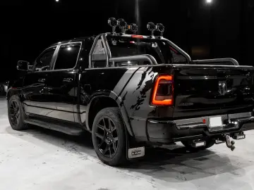 DODGE RAM 1500 Laramie