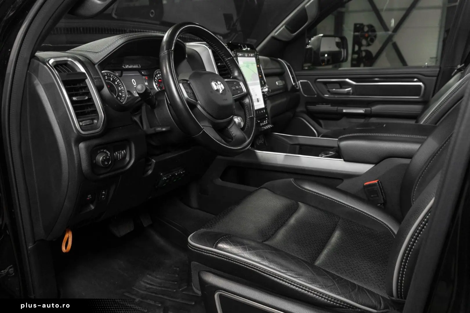 DODGE RAM 1500 Laramie