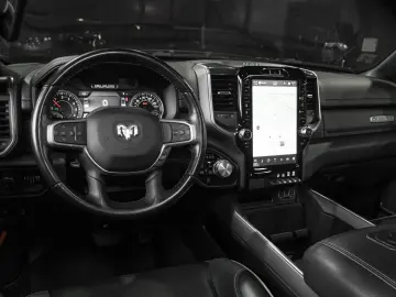 DODGE RAM 1500 Laramie