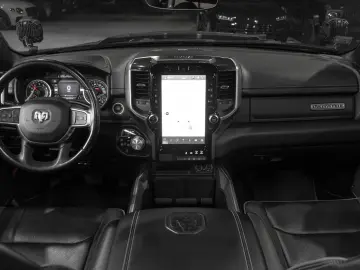 DODGE RAM 1500 Laramie