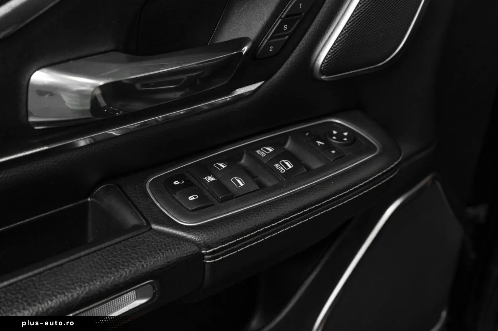 DODGE RAM 1500 Laramie