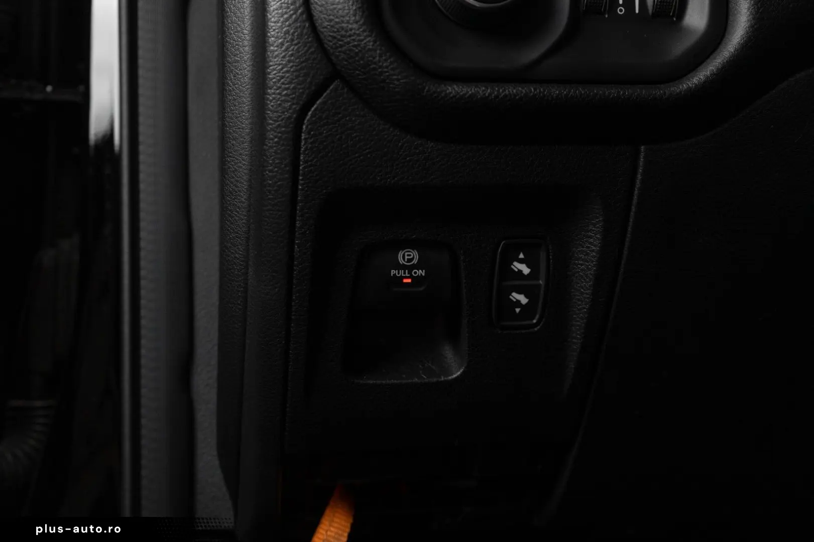 DODGE RAM 1500 Laramie