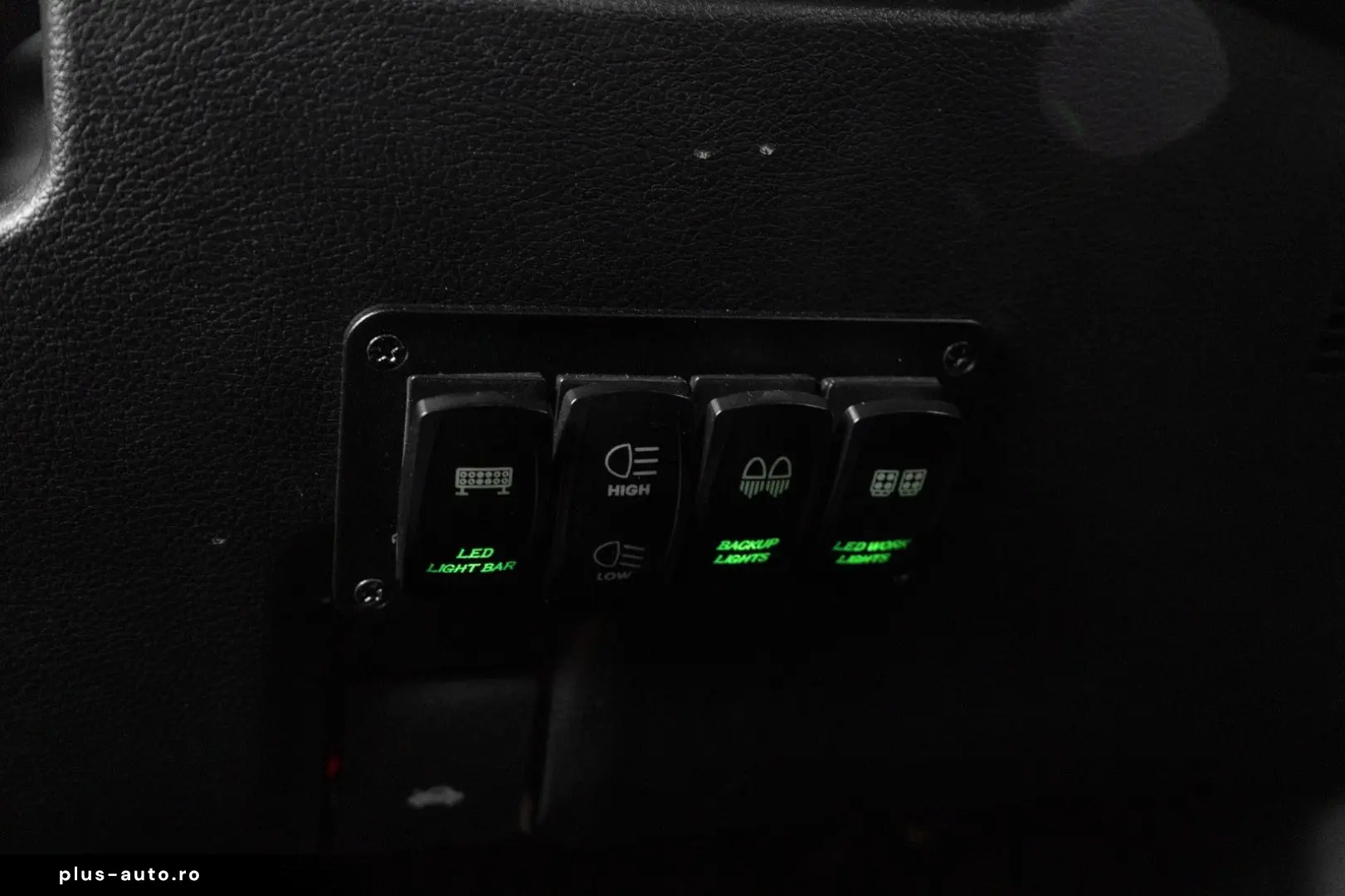 DODGE RAM 1500 Laramie