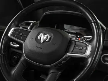 DODGE RAM 1500 Laramie