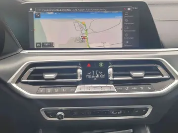 BMW X5 xDrive40i M SPORT Laser Hud 22  TowHitch