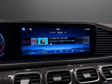 MERCEDES-BENZ GLE 63 AMG S 4M  NIGHT 4xSHZ PANO