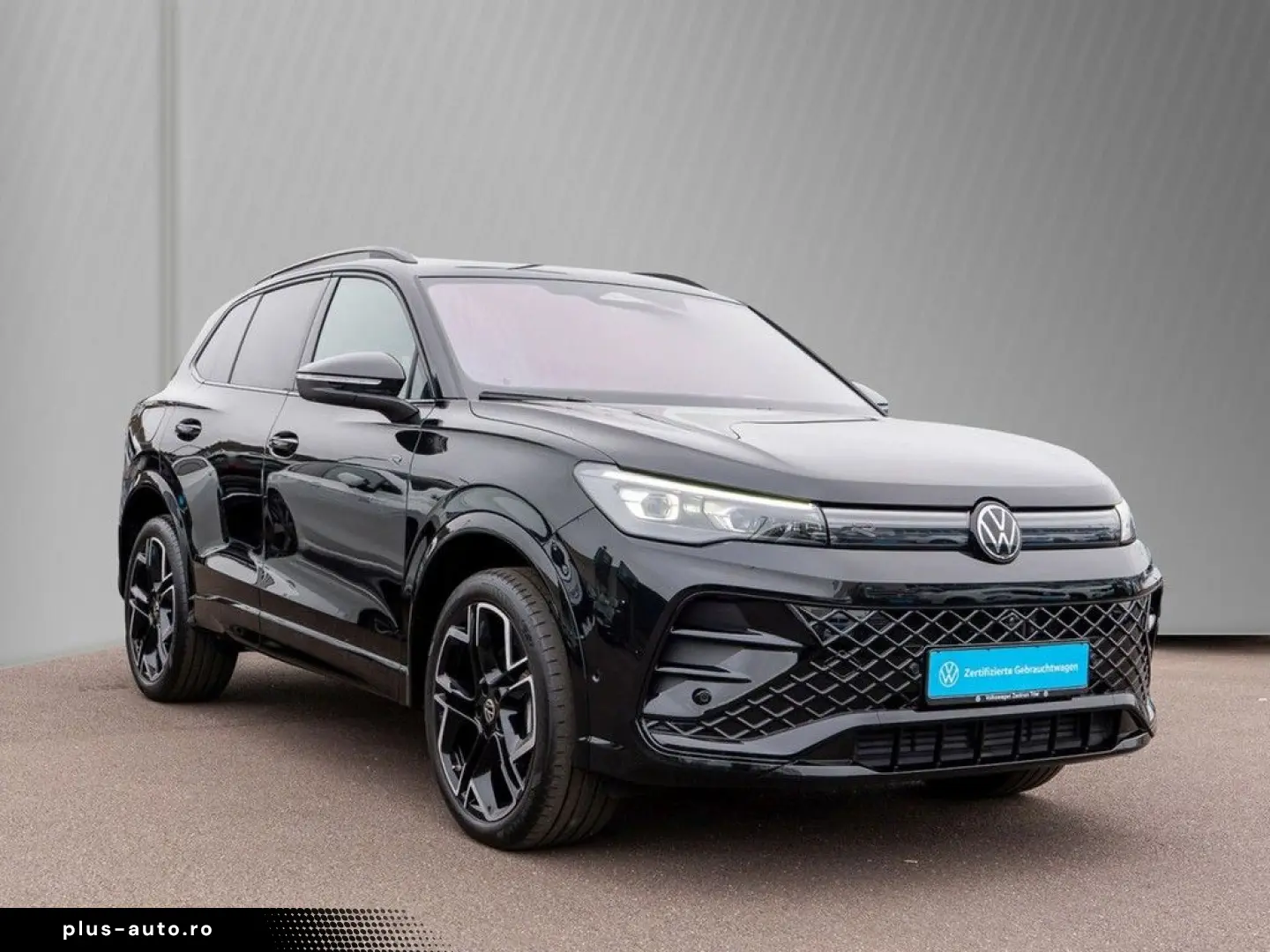 VW Tiguan 2.0 TDI DSG 4Motion R-Line IQ Light  WWV