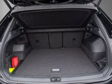 VW Tiguan 2.0 TDI DSG 4Motion R-Line IQ Light  WWV