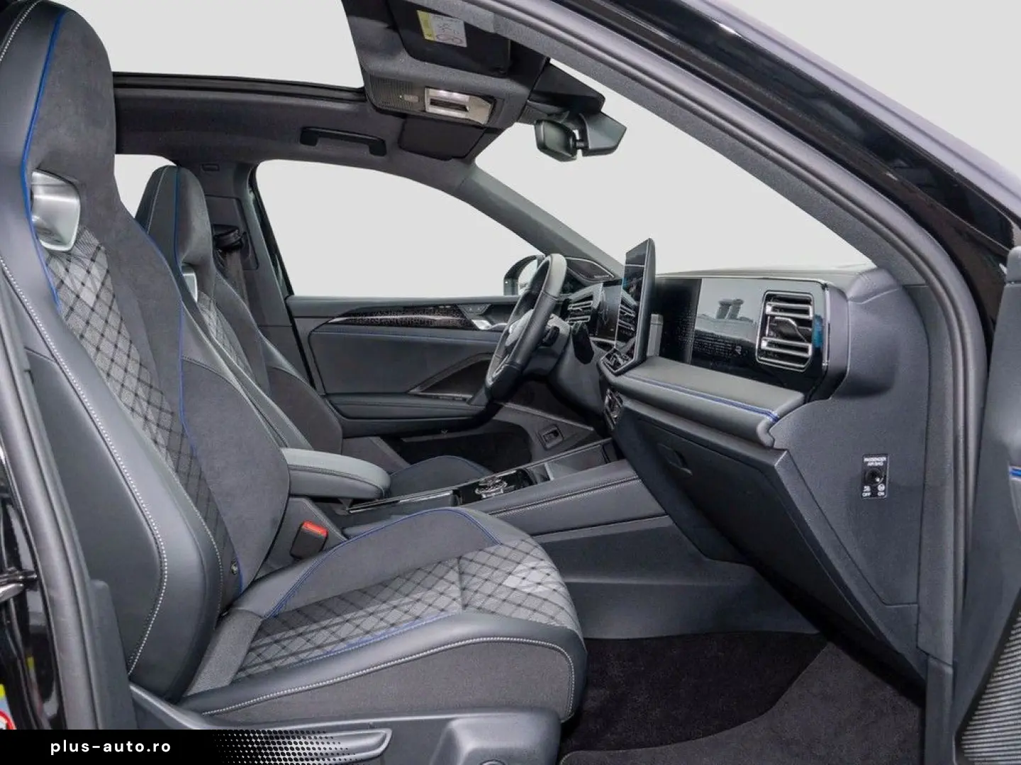 VW Tiguan 2.0 TDI DSG 4Motion R-Line IQ Light  WWV