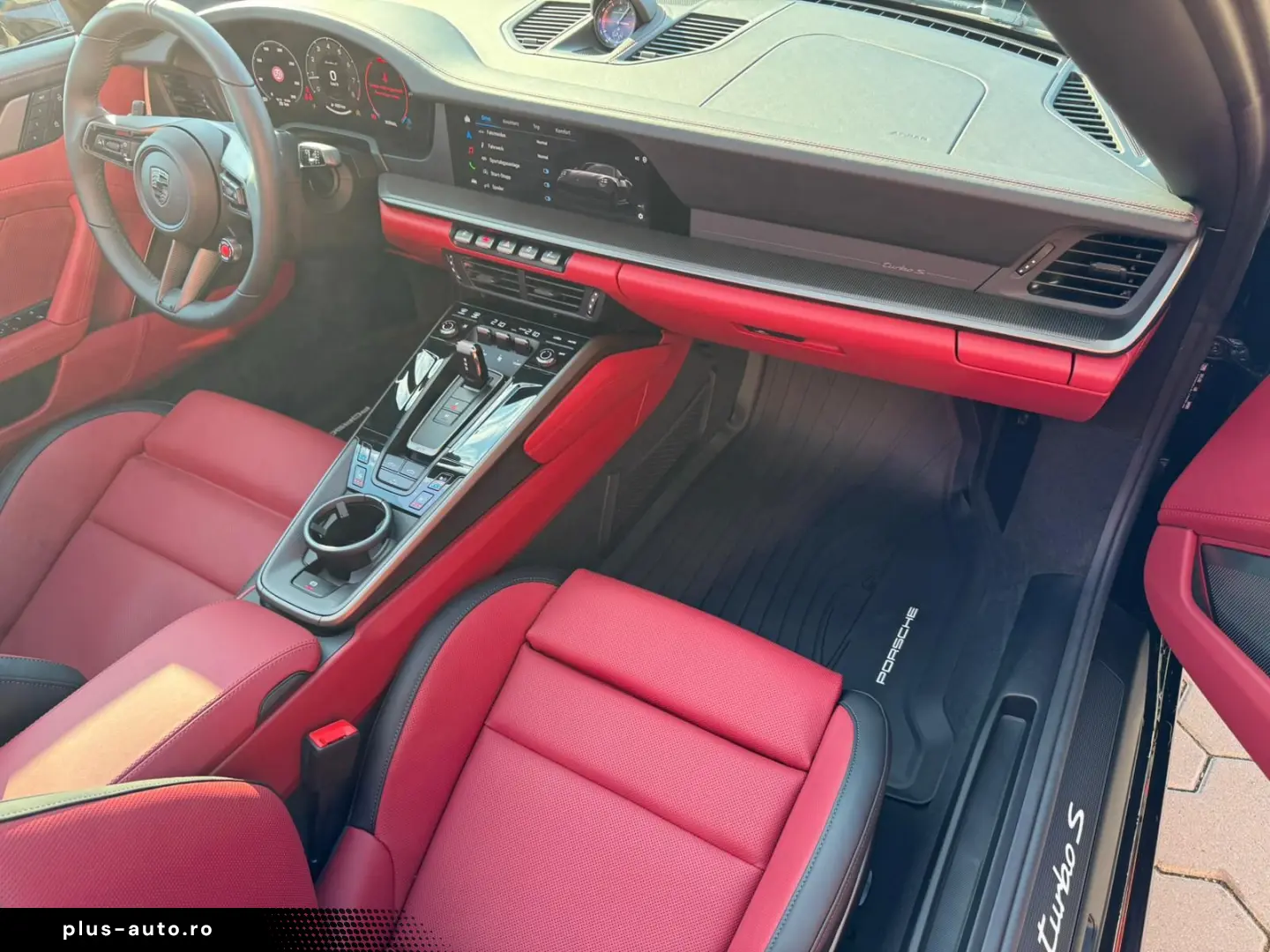 Porsche 911 Turbo S Cabrio T-Hybrid 2026