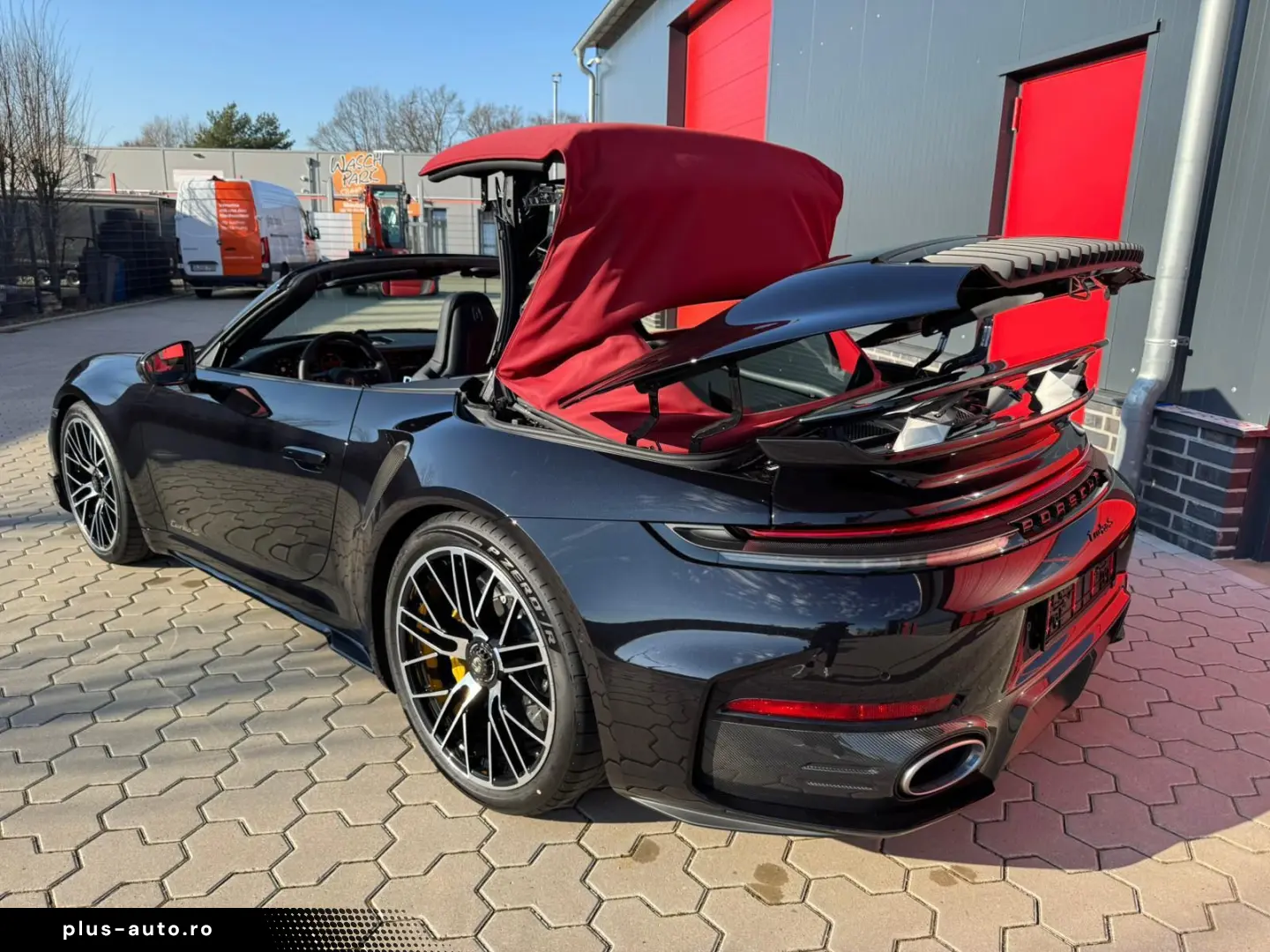 Porsche 911 Turbo S Cabrio T-Hybrid 2026