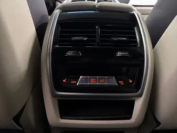 BMW X6 M50i Individual 22