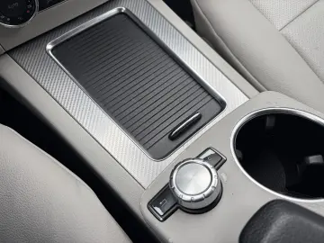 Mercedes Benz GLK 2.2 CDI 170 CP 4 MATIC