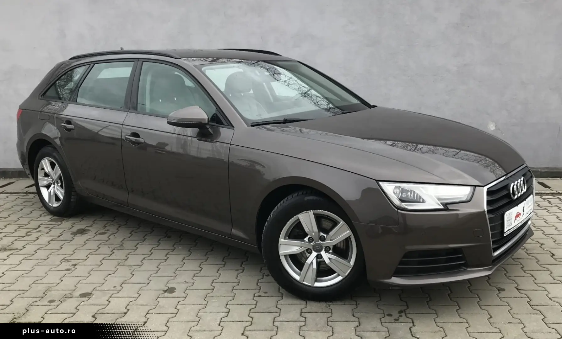 Audi A4 2.0 TDI DPF clean multitronic Attraction