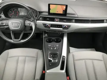 Audi A4 2.0 TDI DPF clean multitronic Attraction