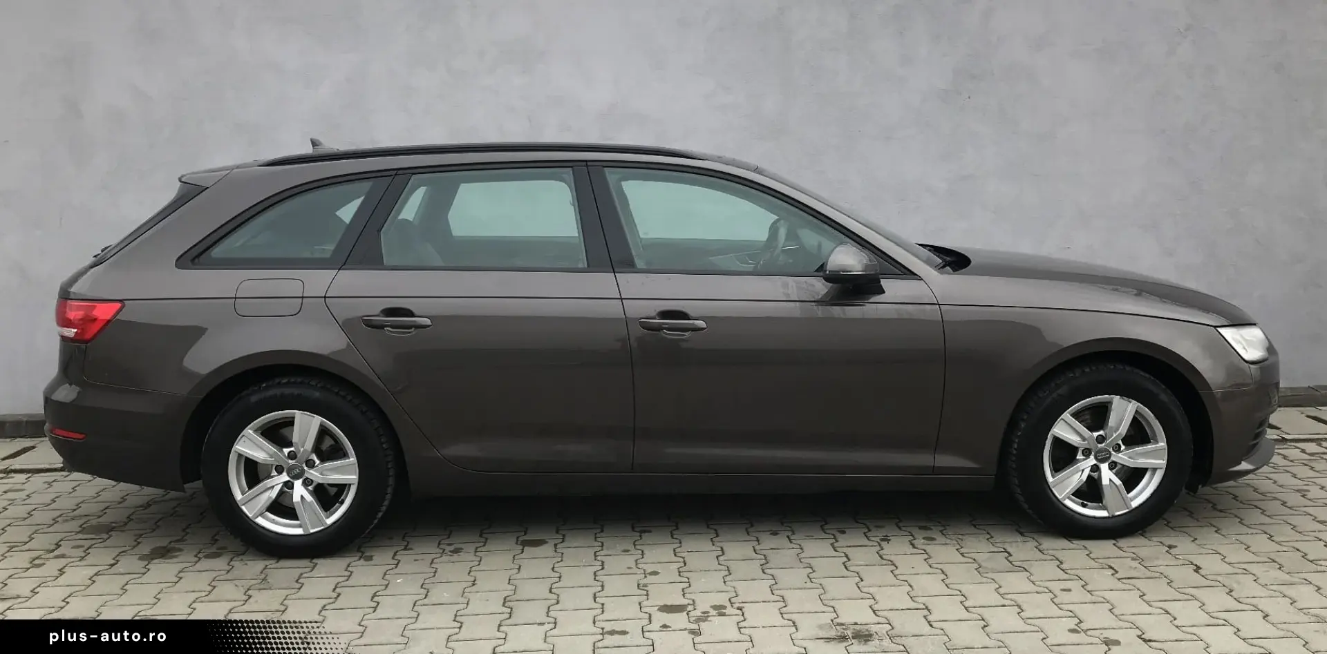 Audi A4 2.0 TDI DPF clean multitronic Attraction